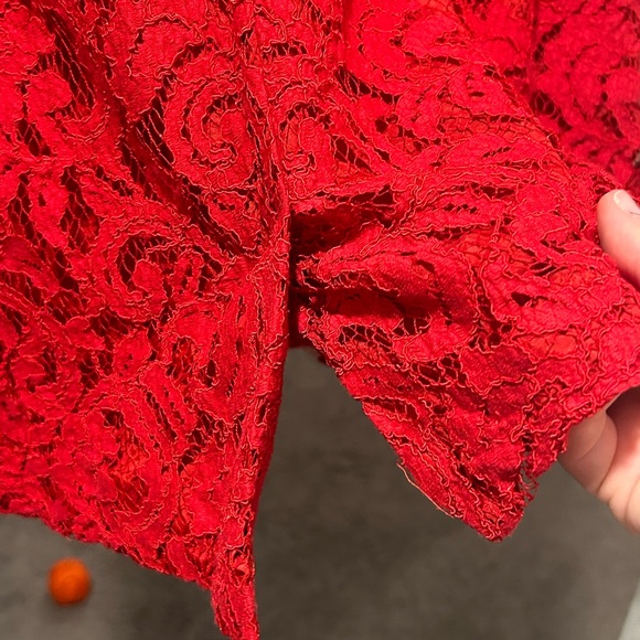 Banana Republic Red lace dress - Picture 2 of 4